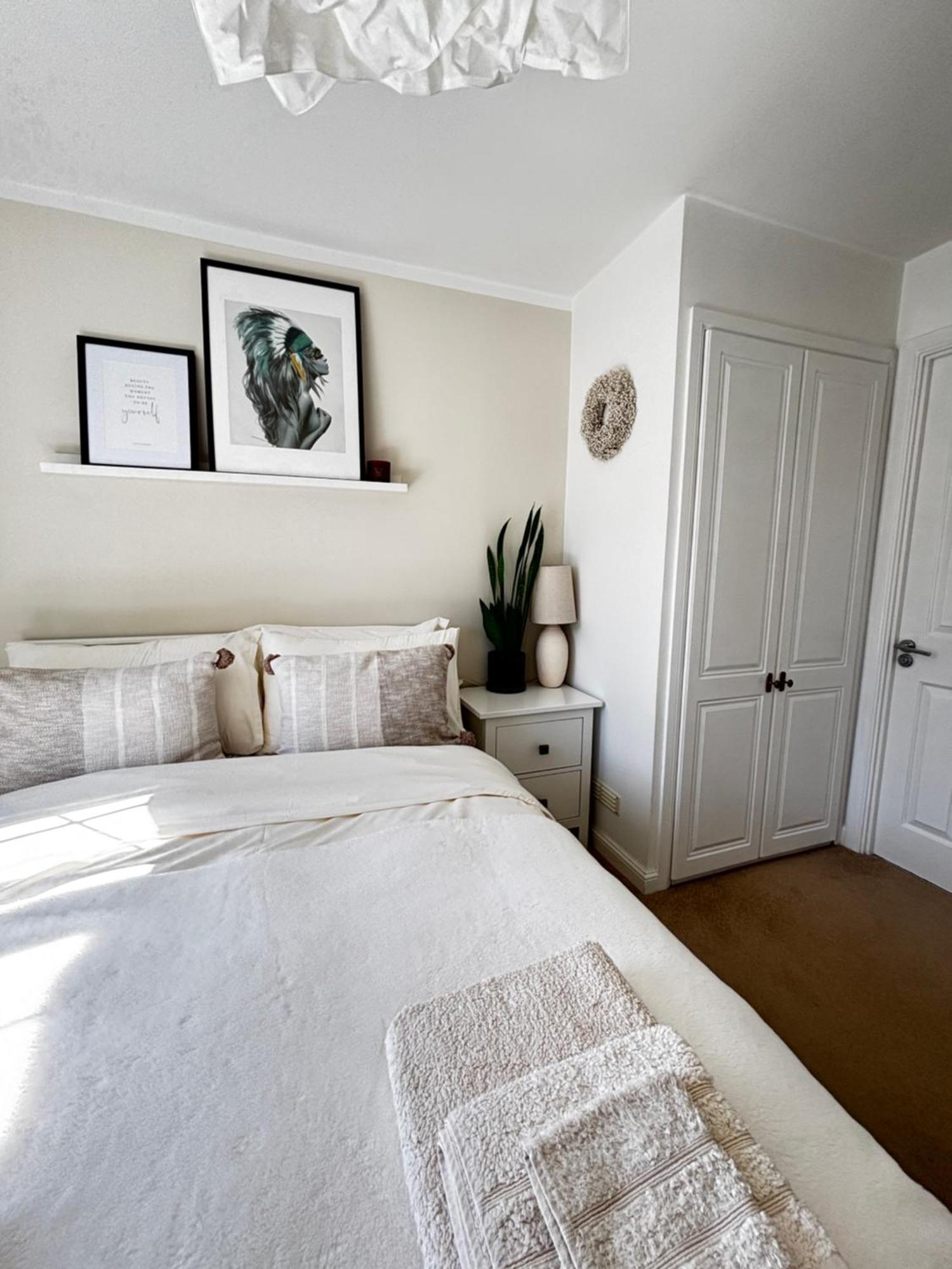 Delux Room With Private Parking, Sleeps 2, Perfect For Cotswold Getaway, Easy A419 Access Blunsdon Bagian luar foto